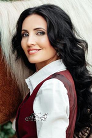 172083 - Oksana Age: 51 - Ukraine