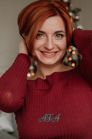 199193 - Olga Age: 35 - Russia