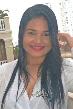 204006 - Paola Age: 25 - Colombia
