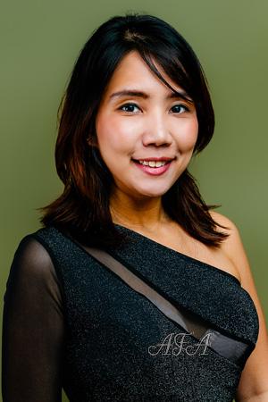 225931 - Chatchada Age: 36 - Thailand