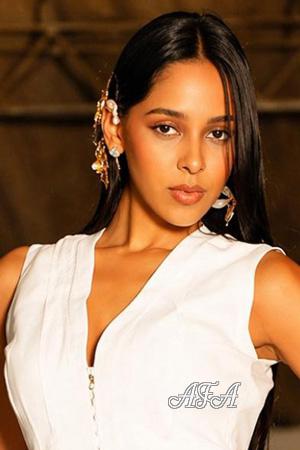 227422 - Zilena Age: 22 - Colombia