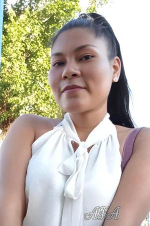 227516 - Ingrid Age: 26 - Peru
