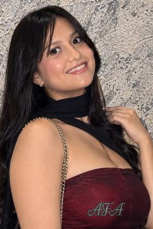 229423 - Yarelis Age: 34 - Colombia