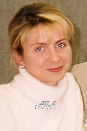 68970 - Alina Age: 38 - Ukraine